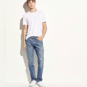Vince Men’s DM 01 straight distressed classic jeans 31